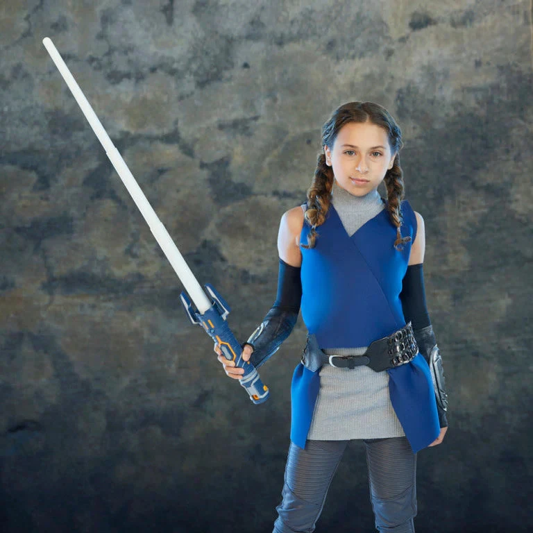 Star Wars Lightsaber Forge Ahsoka Tano Extendable Lightsaber 5 Star Wars Lightsaber Forge Ahsoka Tano Extendable Lightsaber - Image 3