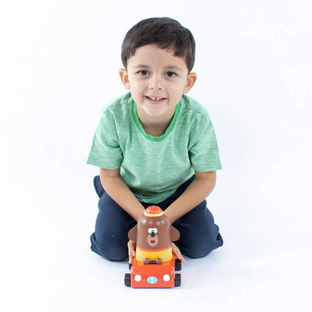 Hey Duggee Race Along With Fun Sounds Toy Car 4 Hey Duggee Race Along With Fun Sounds Toy Car - Image 2