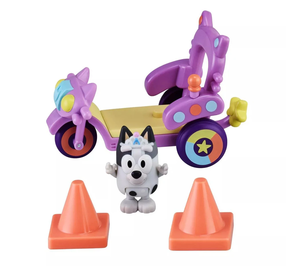 Bluey Muffin's Cat Squad Bike Playset With Muffin Figurine 4 Bluey Muffin's Cat Squad Bike Playset With Muffin Figurine - Image 2