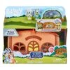 Bluey School Friends Calypso's School Playset -Toy Supplies Store MOO0361